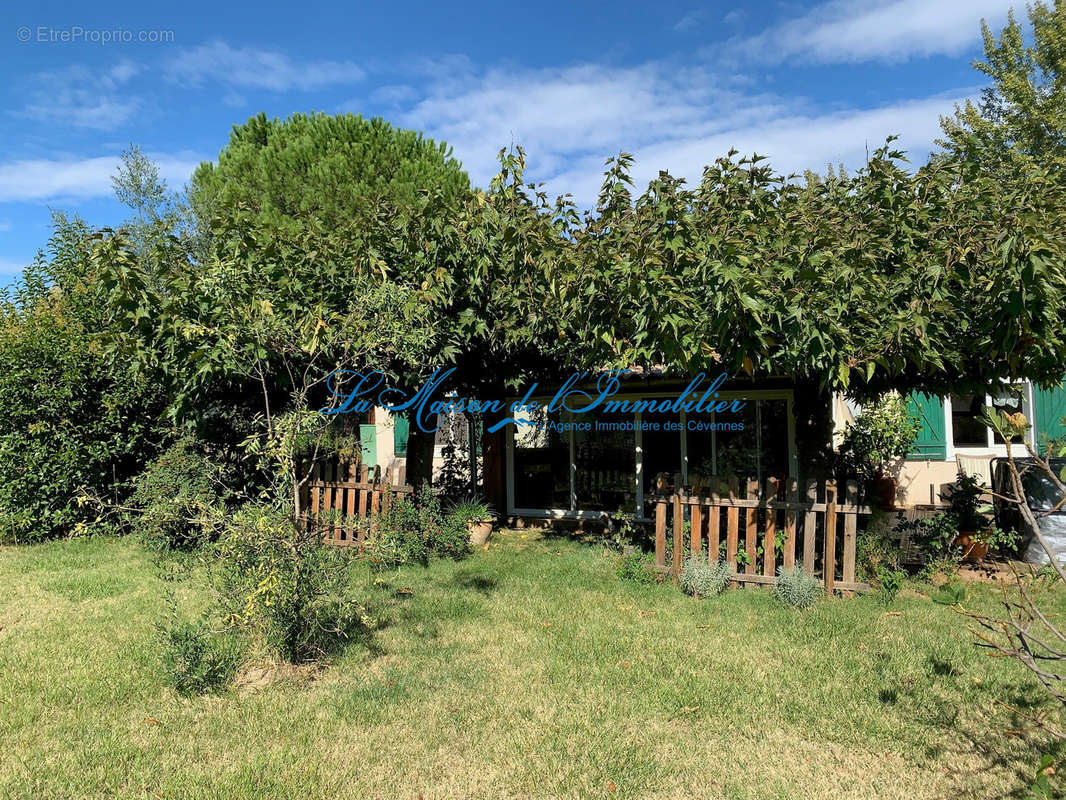 Maison à BOISSET-ET-GAUJAC