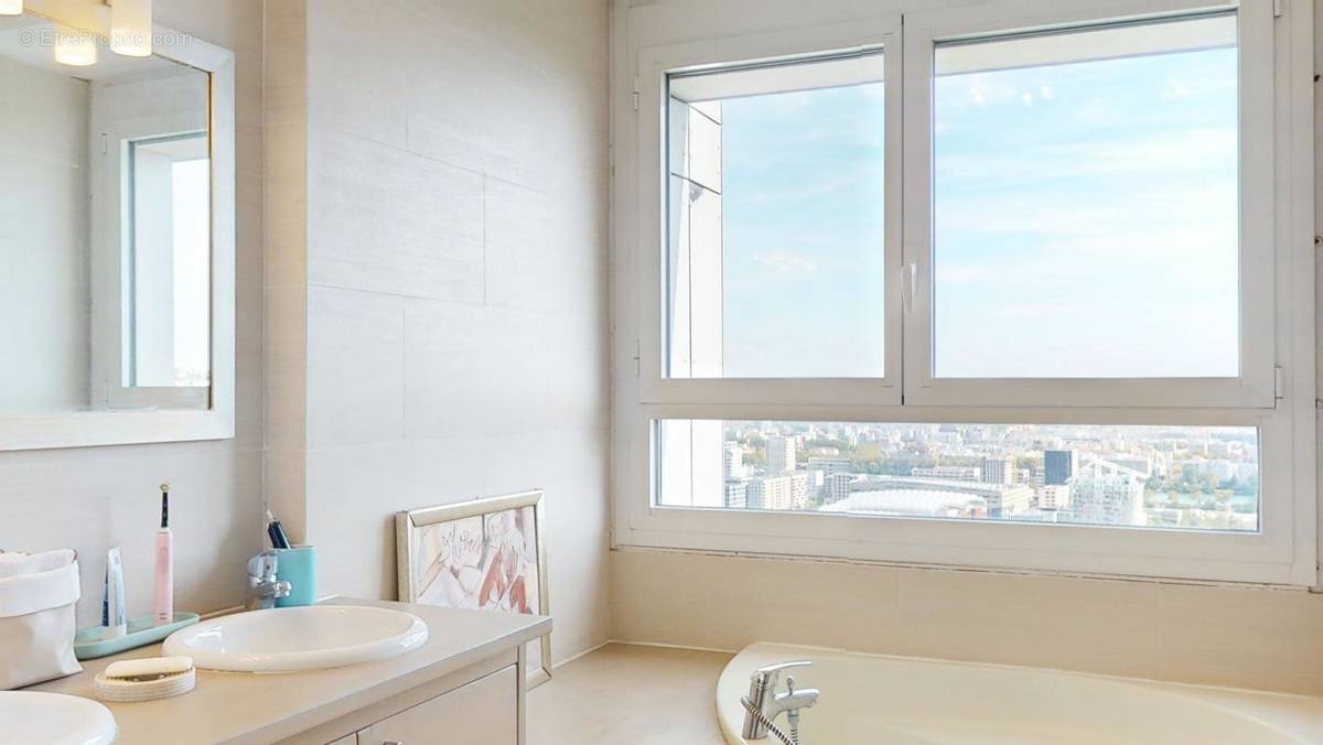 Appartement à SAINTE-FOY-LES-LYON