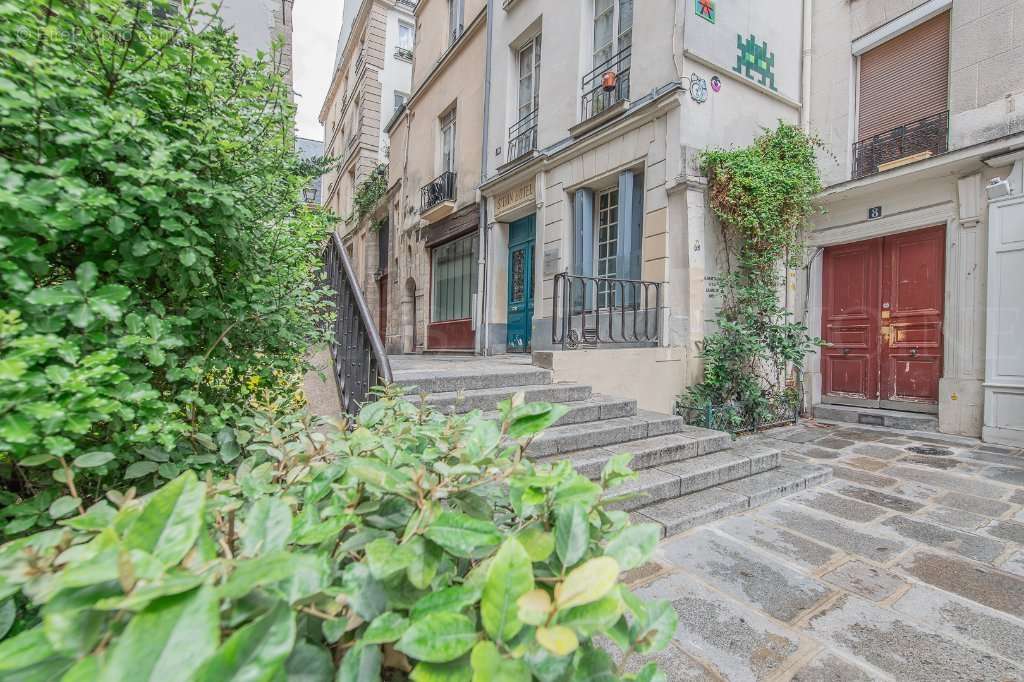 Appartement à PARIS-4E