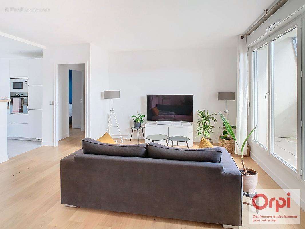 Appartement à ISSY-LES-MOULINEAUX