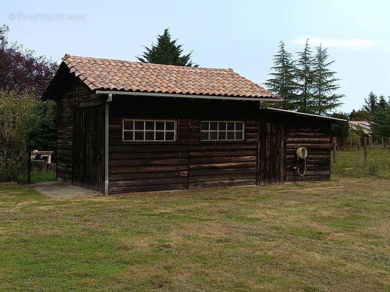 Maison à SAINT-SEURIN-SUR-L&#039;ISLE