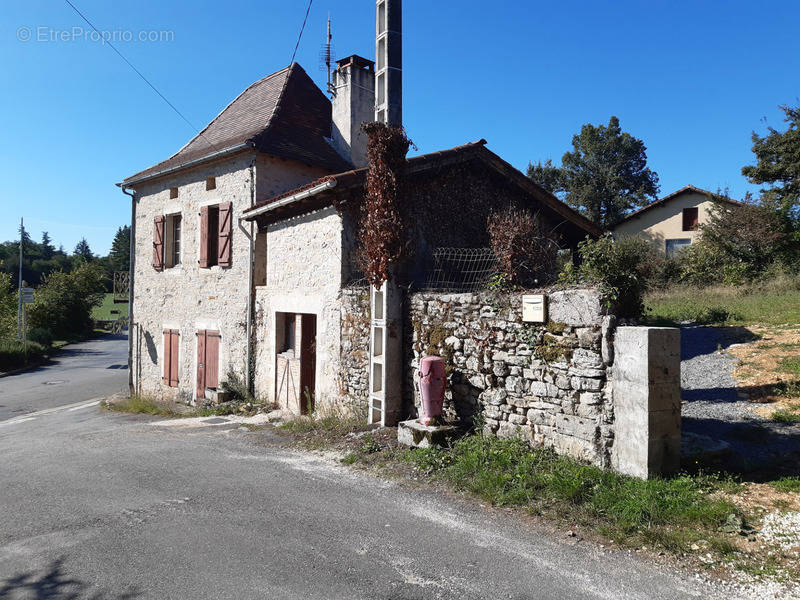 Maison à LIMOGNE-EN-QUERCY