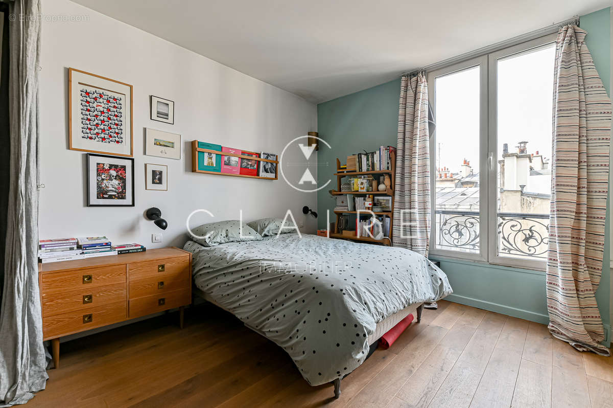 Appartement à PARIS-18E