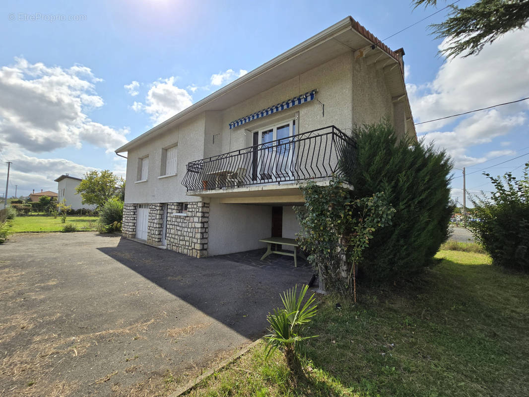 Maison à ORLEIX