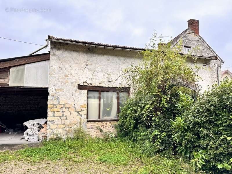 Maison à AUVERS-SUR-OISE