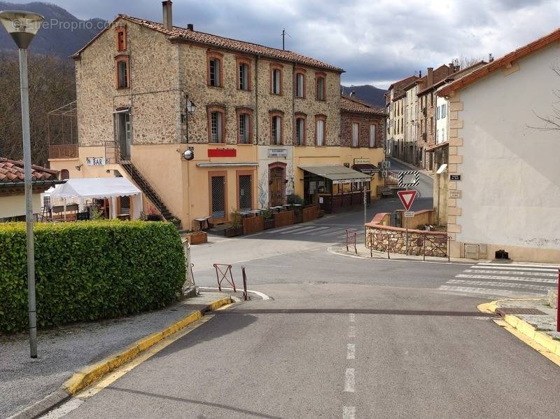 Appartement à SAINT-LAURENT-DE-CERDANS