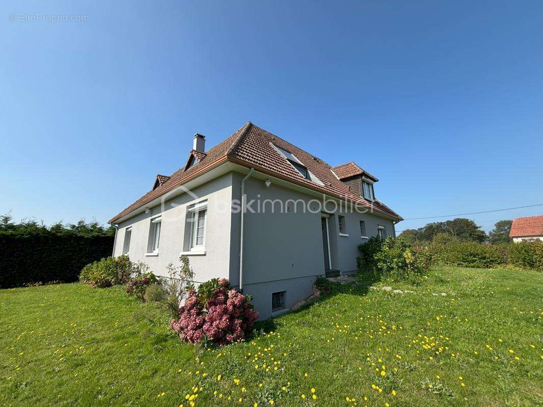 Maison à SAINT-QUENTIN-LA-MOTTE-CROIX-AU-BAILLY