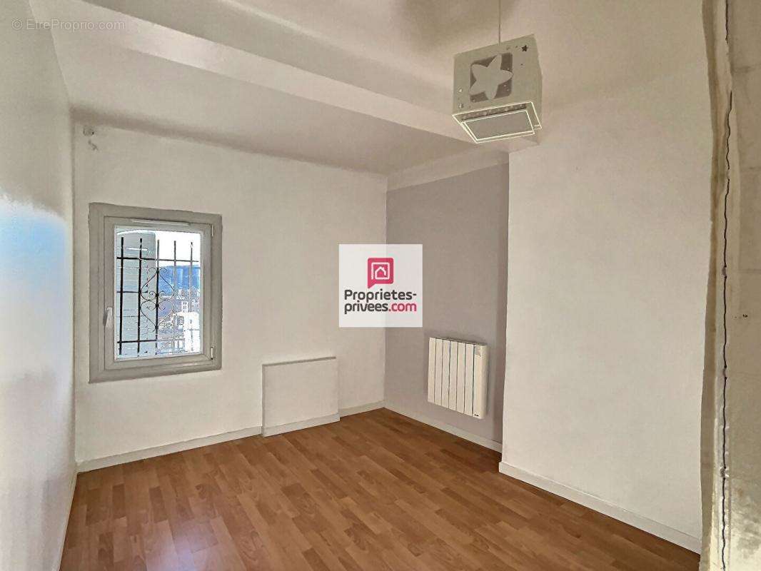 Appartement à DRAGUIGNAN