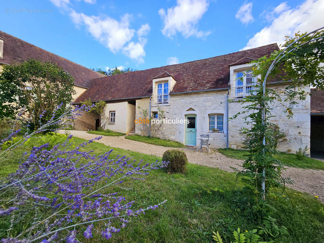 Maison à MERRY-SEC