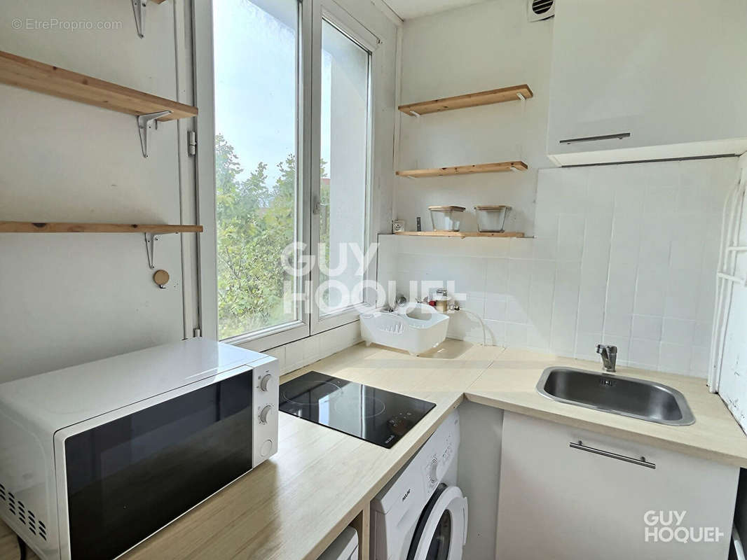 Appartement à AUBERVILLIERS