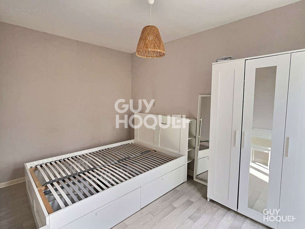 Appartement à AUBERVILLIERS