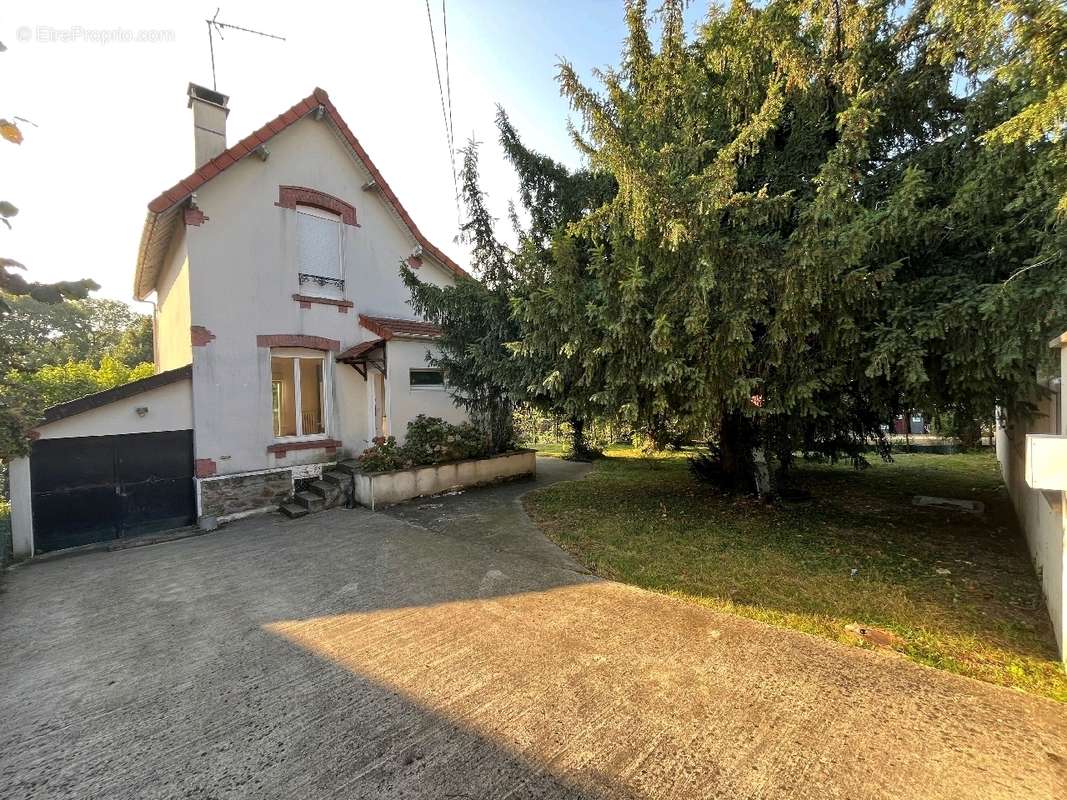 Maison à CHELLES