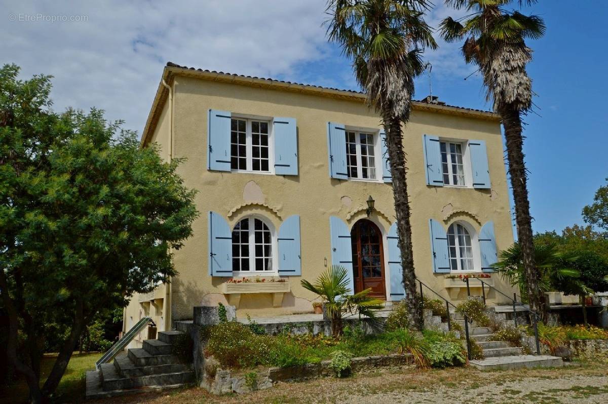 Maison à LEVIGNAC-DE-GUYENNE