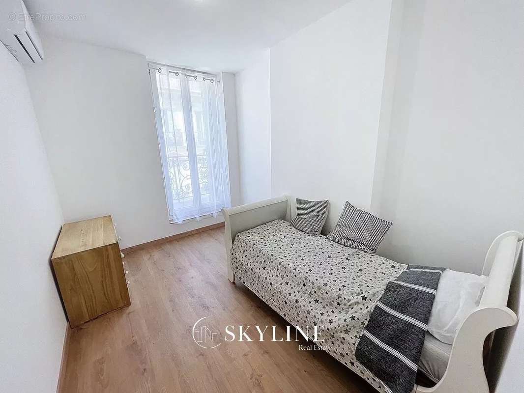 Appartement à MARSEILLE-2E