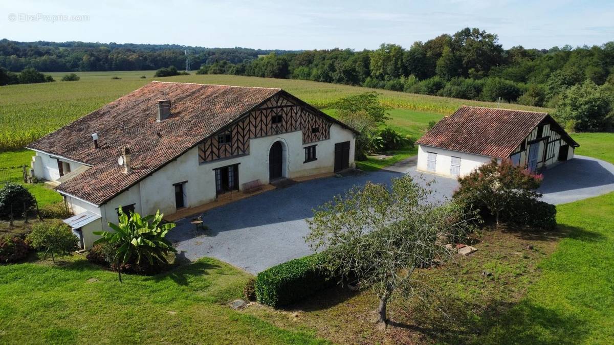 Maison à ESTIBEAUX