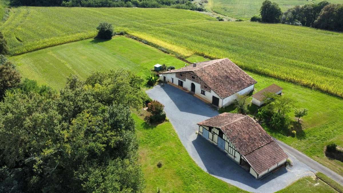 Maison à ESTIBEAUX