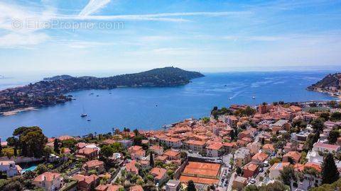 Appartement à VILLEFRANCHE-SUR-MER