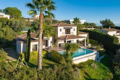 Maison à CAGNES-SUR-MER