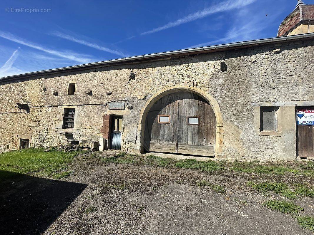 Maison à VILLERS-LES-LUXEUIL