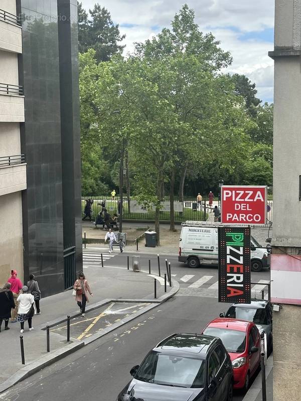 Appartement à PARIS-19E