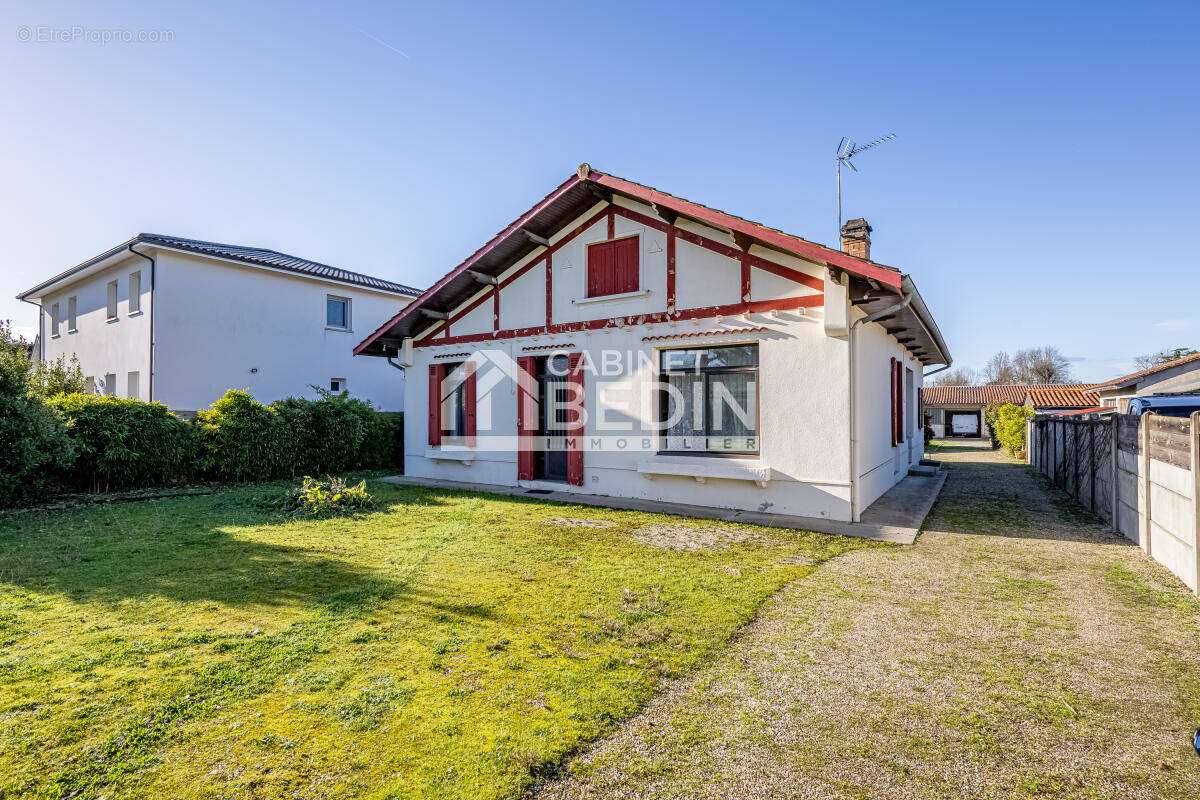 Appartement à PESSAC