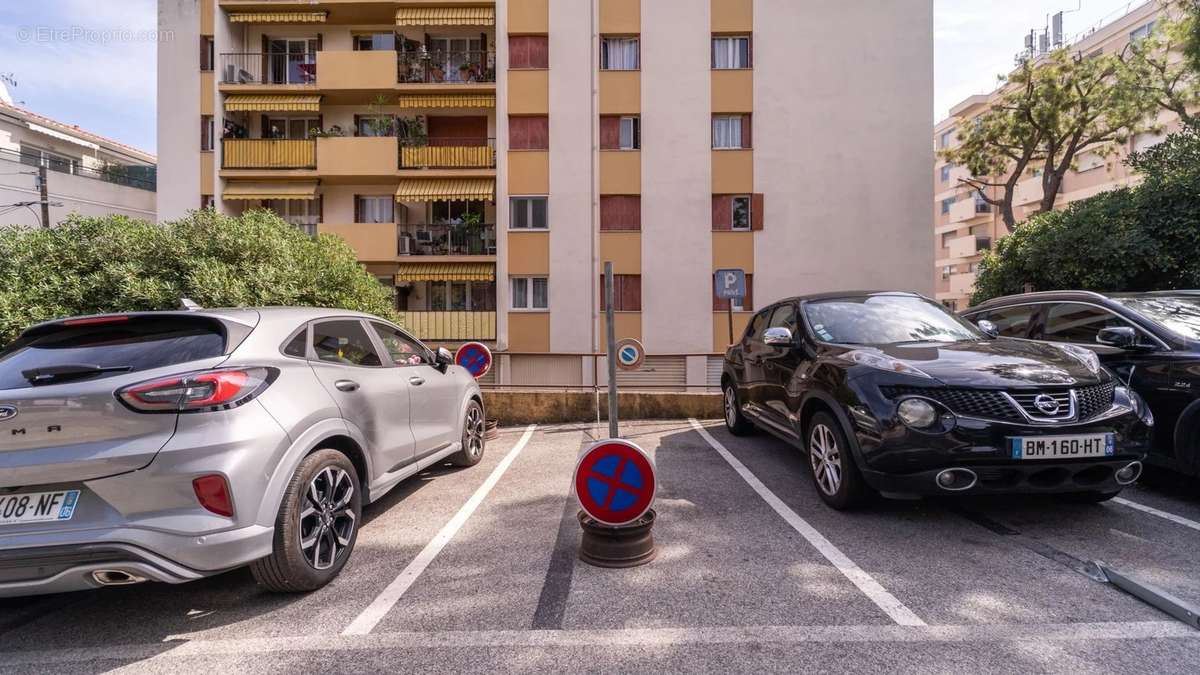 Appartement à CAGNES-SUR-MER