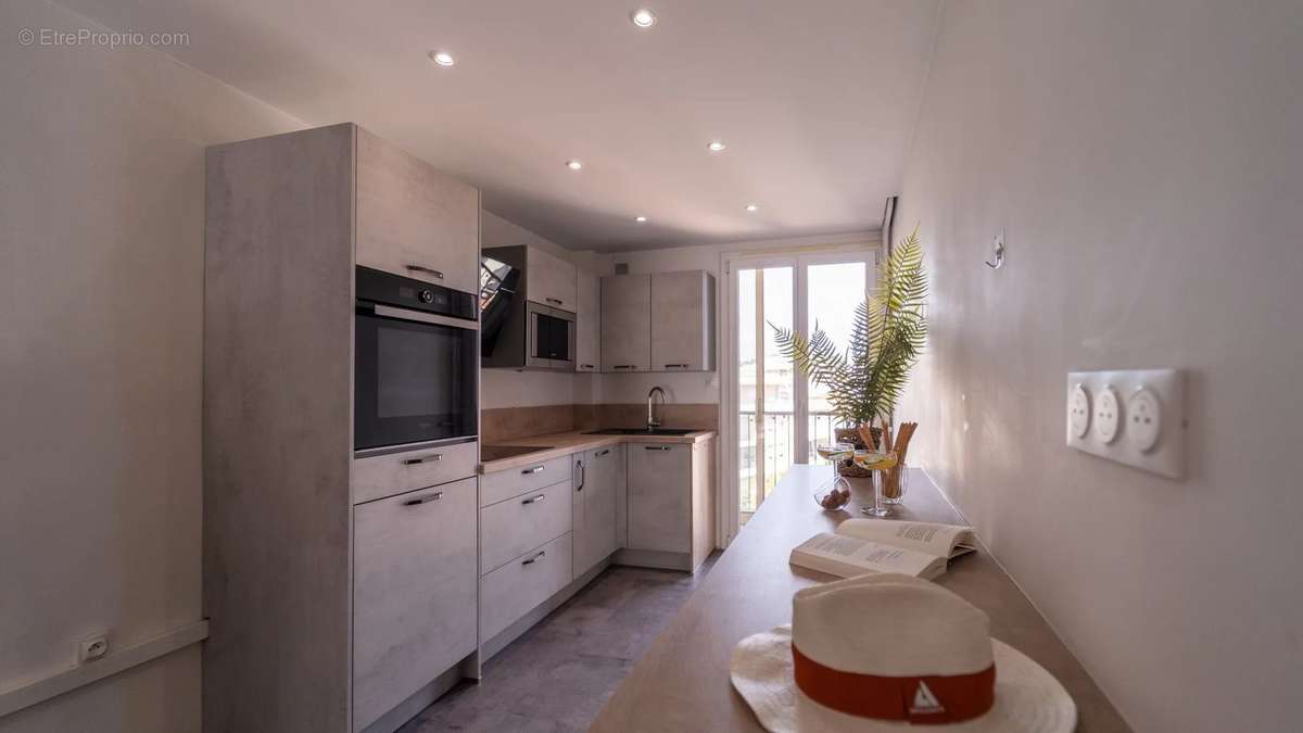 Appartement à CAGNES-SUR-MER