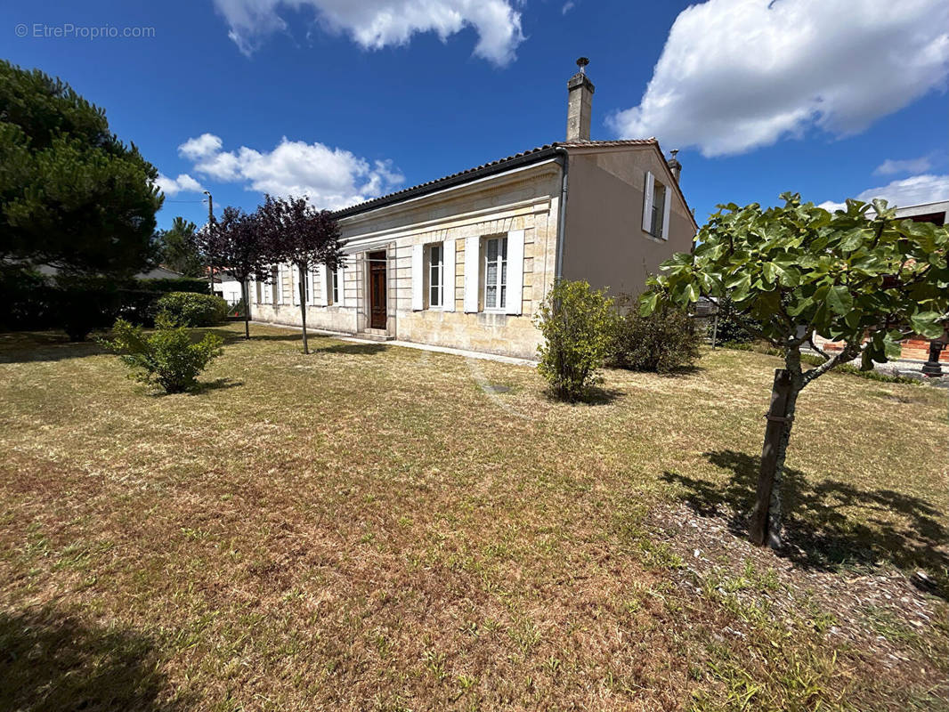 Maison à SAINT-MEDARD-EN-JALLES