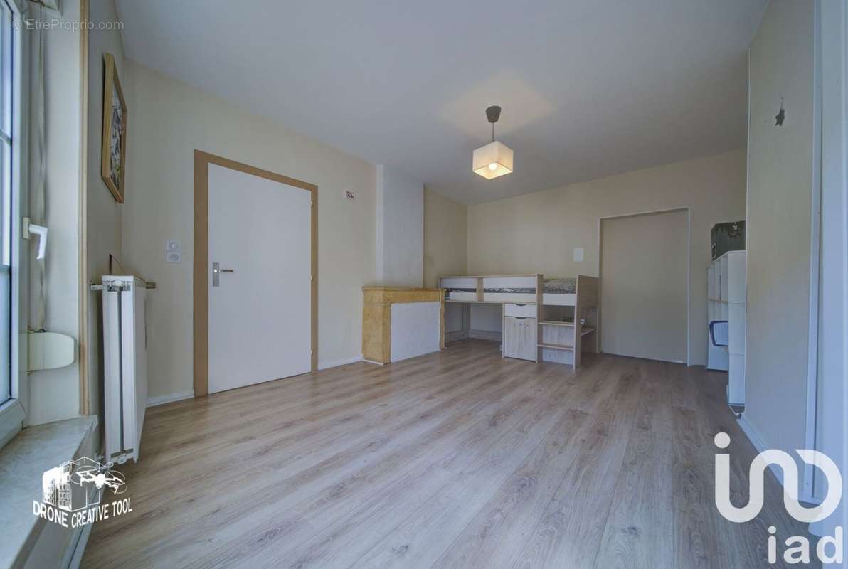 Photo 4 - Appartement à CHATEL-SAINT-GERMAIN