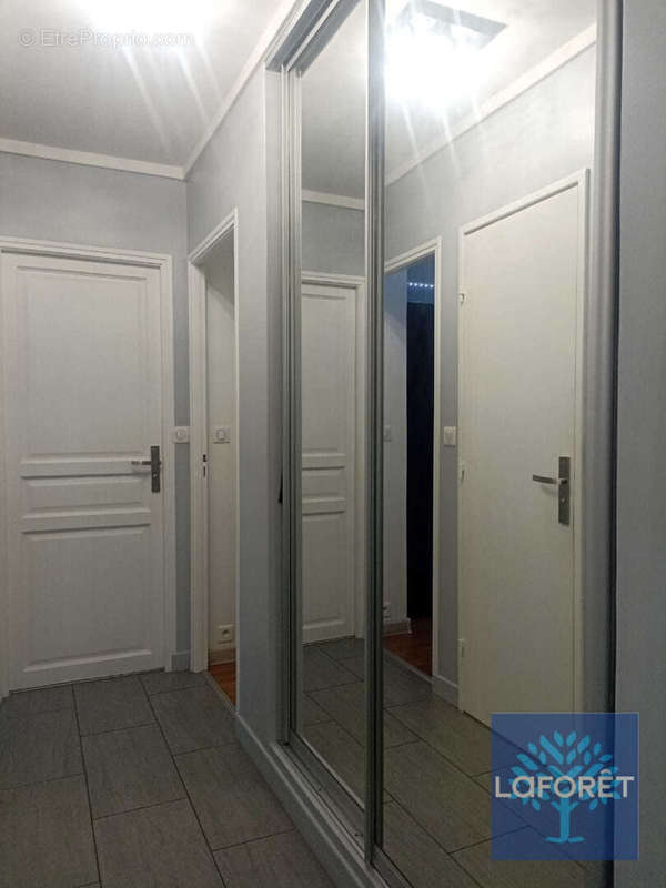 Appartement à NEUILLY-PLAISANCE