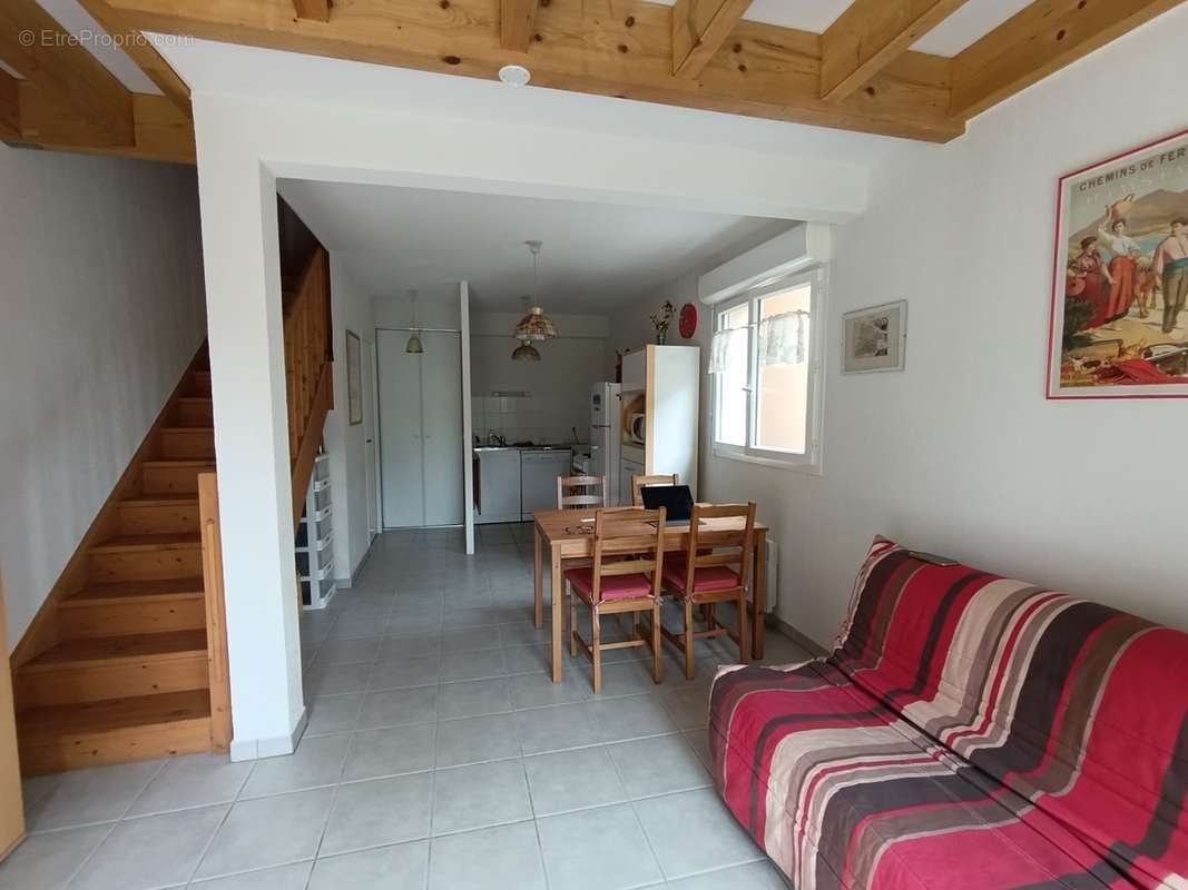 Appartement à VIELLE-SAINT-GIRONS