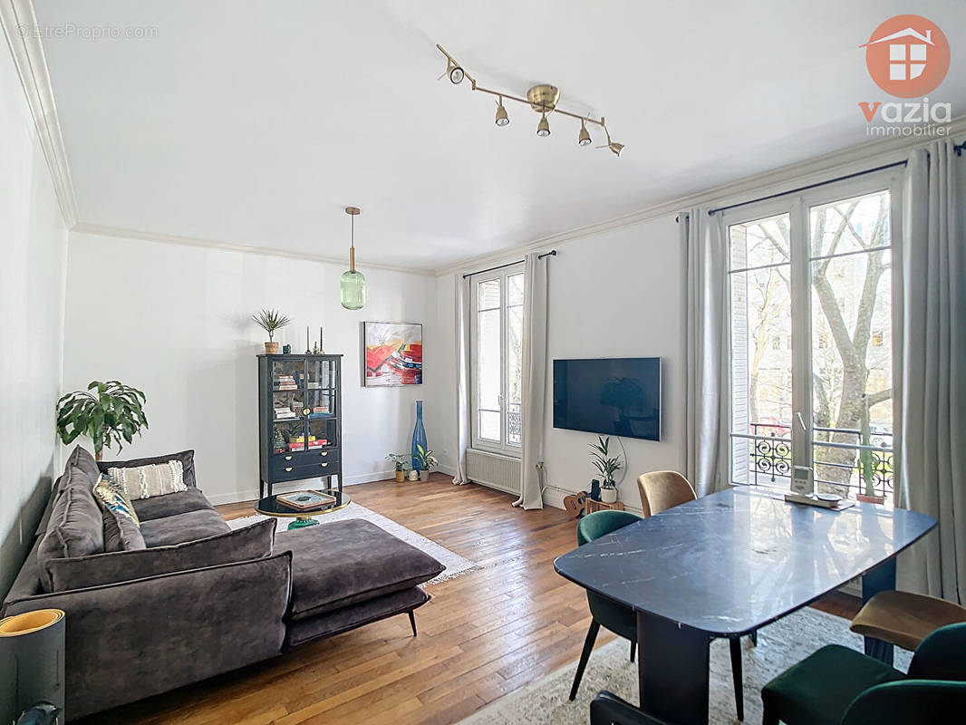 Appartement à NANTERRE