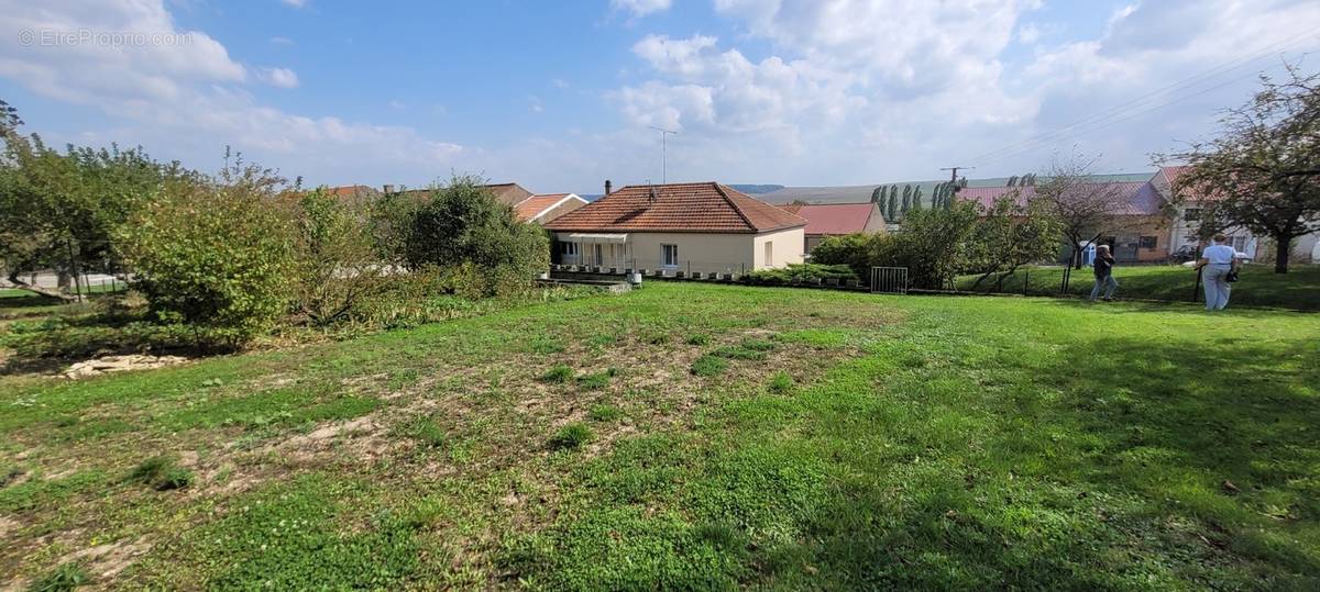 Maison à CHATEAU-SALINS