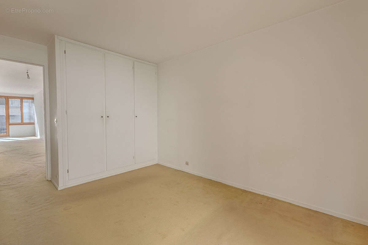 Appartement à PARIS-20E