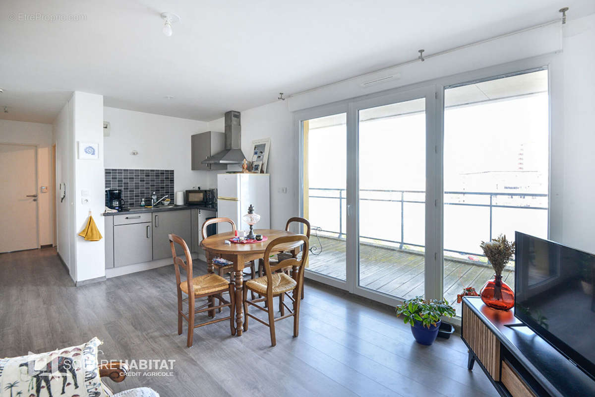 Appartement à HEROUVILLE-SAINT-CLAIR