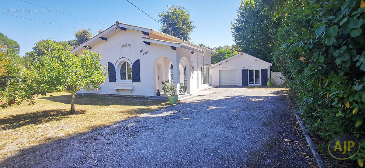 Maison à LANTON