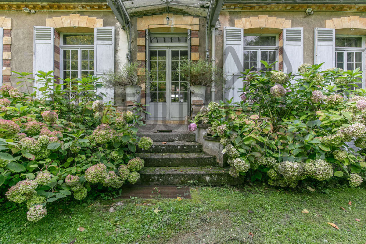 Maison à FAREMOUTIERS