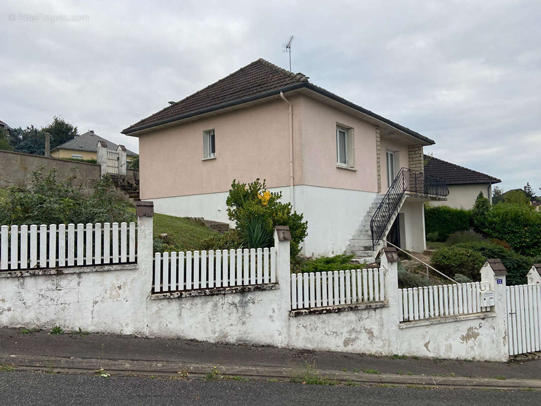 Maison à SAUVIGNY-LES-BOIS