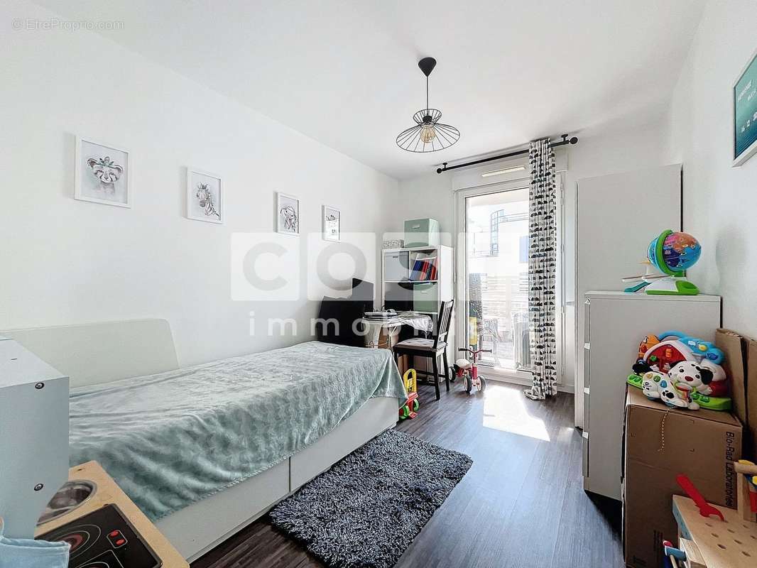 Appartement à COLOMBES