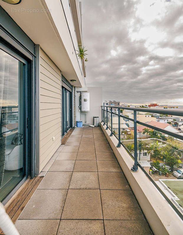 Appartement à SAINT-DENIS