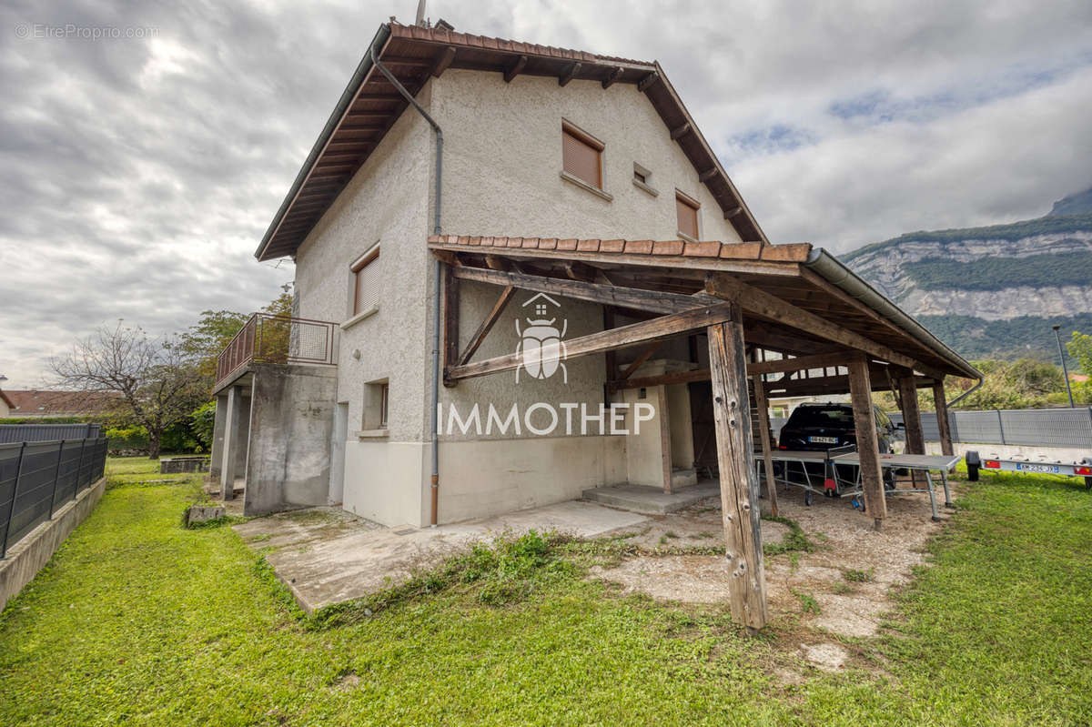 Maison à CROLLES