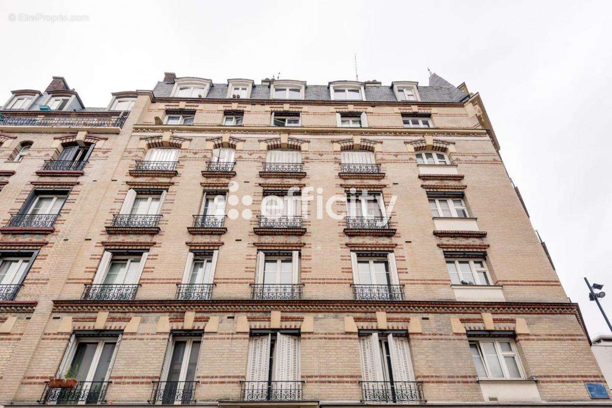 Appartement à SAINT-DENIS