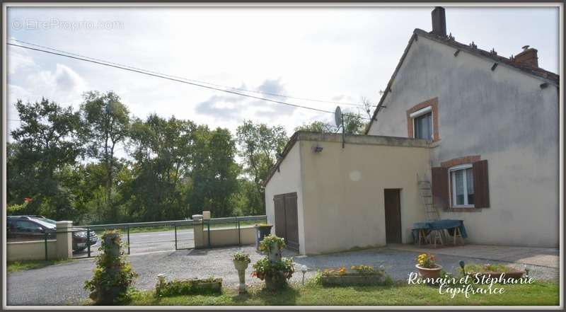 Maison à THENIOUX