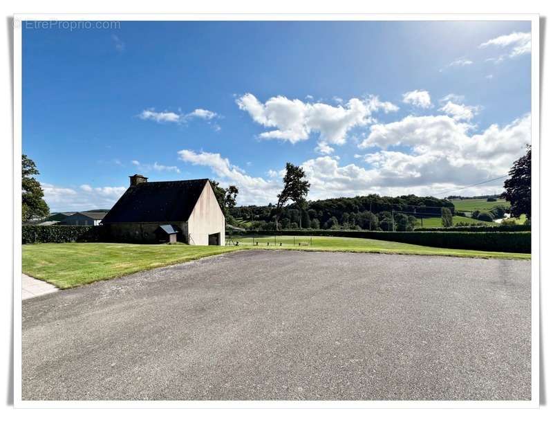 Maison à CLEGUEREC