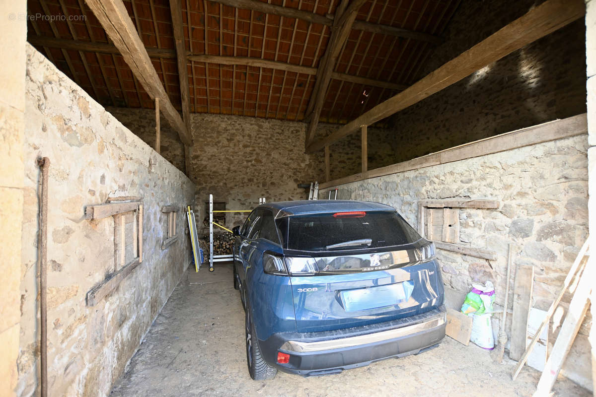 Maison à VEZELAY