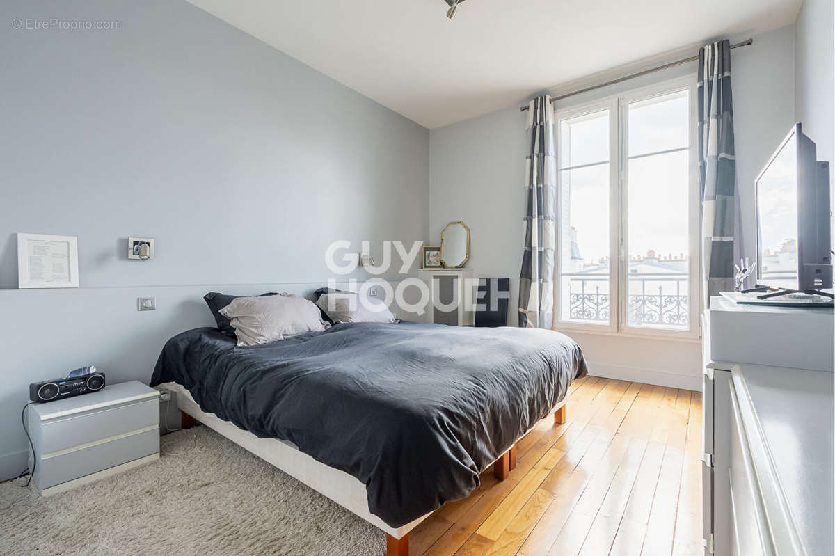 Appartement à PARIS-11E