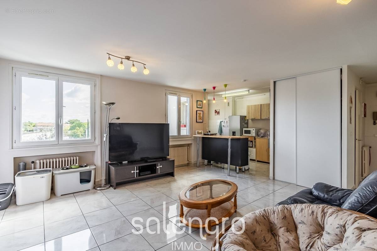 Appartement à VILLEURBANNE