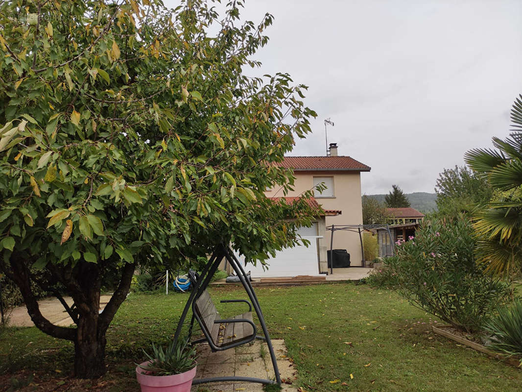 Maison à AMBERIEU-EN-BUGEY