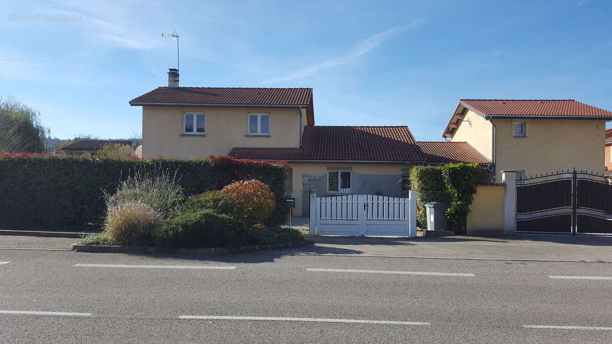 Maison à AMBERIEU-EN-BUGEY