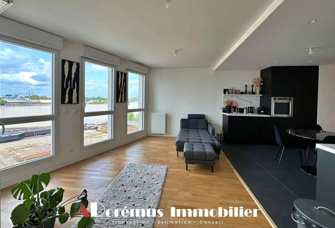 Appartement à BORDEAUX